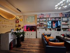 C12583   102团铭园小区美容院转让