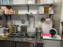 C12586位于昌吉市中山路天河婚恋广场饮品店转让