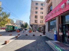 C12589二道湾二巷99平超市转让