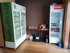 C12584昌吉建国东路豫东巷州二中旁快餐小吃店转让