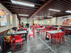 C12595米东区宏福美食街132平餐厅转让