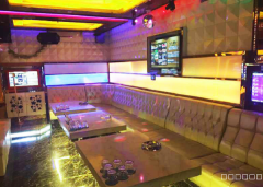 C12605位于昌吉市繁华地段经营中量贩KTV转让