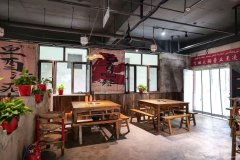 C12615库尔勒丝路小镇630平火锅店转让