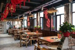 C12615库尔勒丝路小镇630平火锅店转让