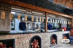 C12615库尔勒丝路小镇630平火锅店转让