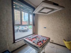 （成功案例）C12632美林花园155平棋牌室转让