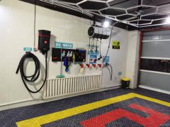 （成功案例）C12648米东区商圈轮台东路营业中双工位洗车房