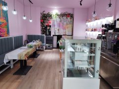 C12663阜康市二中旁营业中饮品奶茶蛋糕店转让