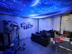 C12672北园春海鲜市场60平美发店转让