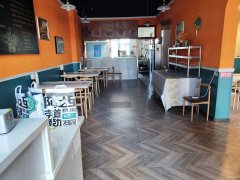 C12690昌吉市建国路街道青年南路九中对面一层餐饮旺铺转让