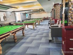 C12703昌吉市阜康天池街与博峰路路口营业中精装修台球厅转