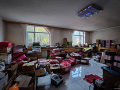 C12708阜康九运街政府对面160平旺铺出售