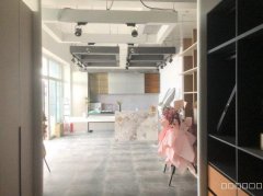 C12705商铺出售 昌吉市华凌市场内商铺出售