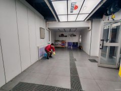 四平路经营中贴膜+洗车店低价转让