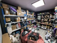 C12751天山区富康街经营中快递驿站超市转让