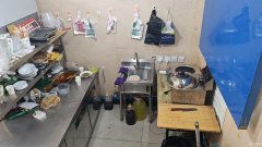 C12762长春路繁华商圈餐饮旺铺转让