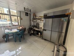 C12770头屯河君豪学府庄园大门口烧烤清餐店转让