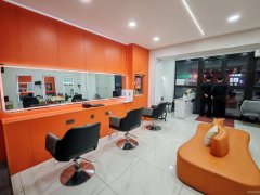 （成功案例）C12785荷兰小镇2期65平美发店转让