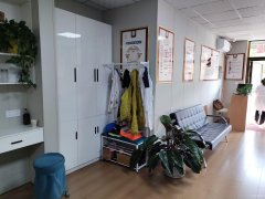 C12789  2万元急转阜康市天池街临街美容养生推拿店