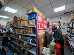 C12796红十月东一区35平快递驿站转让