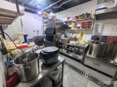 C12806万科3088街区经营中火锅店转让