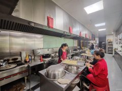 C12818安宁渠镇美食街1000平餐厅转让