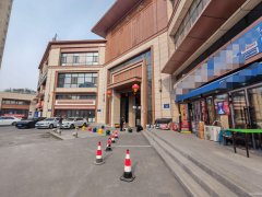 C12825米东区人民公园附近51平超市转让