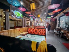 C12829呼图壁园林路迎宾馆楼下350平餐厅转让