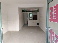 C12839昌吉市新加坡花园东苑门口门面出租