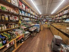 C12892老华凌好位置特产批发店转让