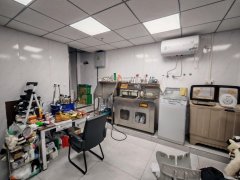 C12905吾悦花园城122平干洗店转