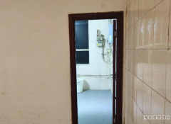 C12866位于昌吉市南公园西路世纪花园北门附近临街商铺出租