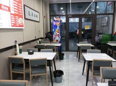 C12927位于昌吉市乌伊西路凤凰台附近餐饮店转让