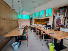 C12935荣和城一期48平餐厅转让