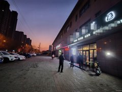 滨河新居249平餐厅转让