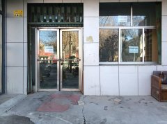 C12944位于昌吉市长宁路庆源大厦楼下临街商铺出租