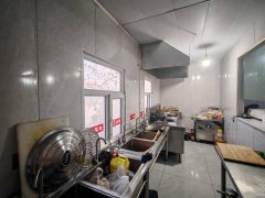 C12945阜康天山叉路口大型服务区餐厅+超市转让