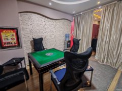 C12996阿勒泰路汇芙园外铺150平棋牌室转让