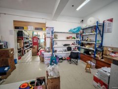 C13001五家渠青湖映像60平快递公司转让