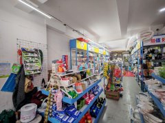 C13012汇嘉园南区3元店转让