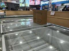 C13013位于乌市海鸿物流港内T区28号空铺出租