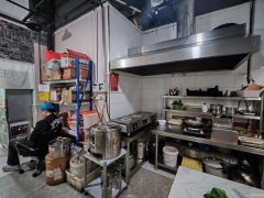 C13032米东区云鼎大观75平王家凉皮转让