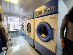 C13036阜康畅岁园对面50平干洗店转让