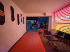 C13042米东区碱沟西路500平酒吧转让