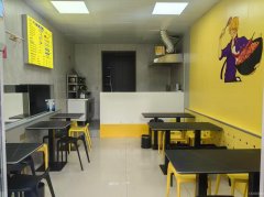 C13046米东区米东南路繁华商圈好位置米粉店转让