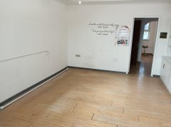 C13054位于昌吉市长宁南路江南小镇西苑临街商铺出租