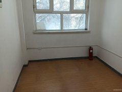 C13054位于昌吉市长宁南路江南小镇西苑临街商铺出租