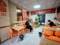 C13059新兴街东一巷50平餐厅转让