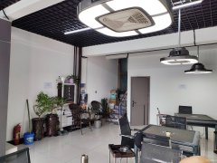 C13066昌吉中山北路青岛花苑二期大门口独家营业中棋牌室转