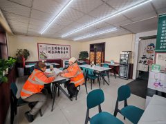 C13102 中亚北路汽配城对面85平餐厅转让